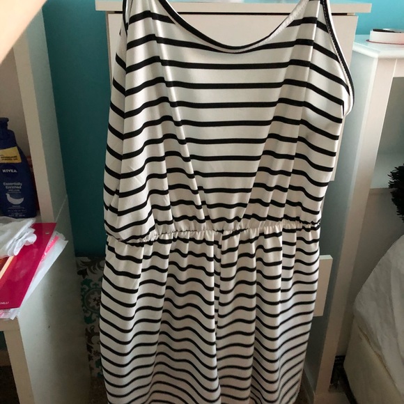 STRIPED ROMPER - Picture 2 of 3